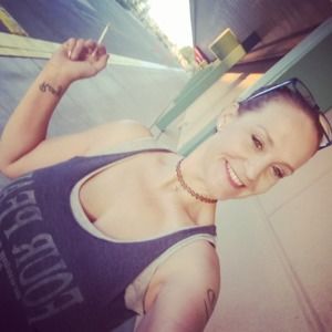 Meet your Posher, Candace